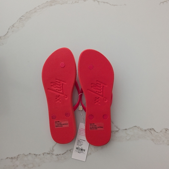 Lilly Pulitzer Pool Flip Flop - Picture 6 of 6